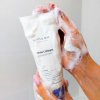 White Collagen cleansing foam čistiaca pleťová pena 2